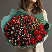 Тюльпаны красные, 101 шт купить за 2 645 грн.