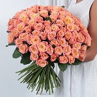 101 роза Мисс Пигги (Украина) купить за 2 835 грн.